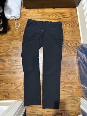 Men's Black Lululemon ABC